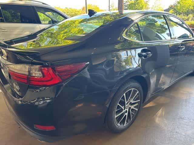 used 2017 Lexus ES 350 car, priced at $22,998