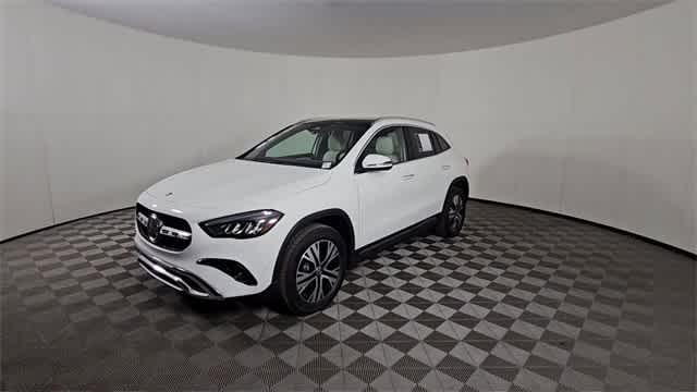 used 2025 Mercedes-Benz GLA 250 car, priced at $42,998