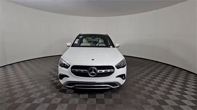 used 2025 Mercedes-Benz GLA 250 car, priced at $42,998