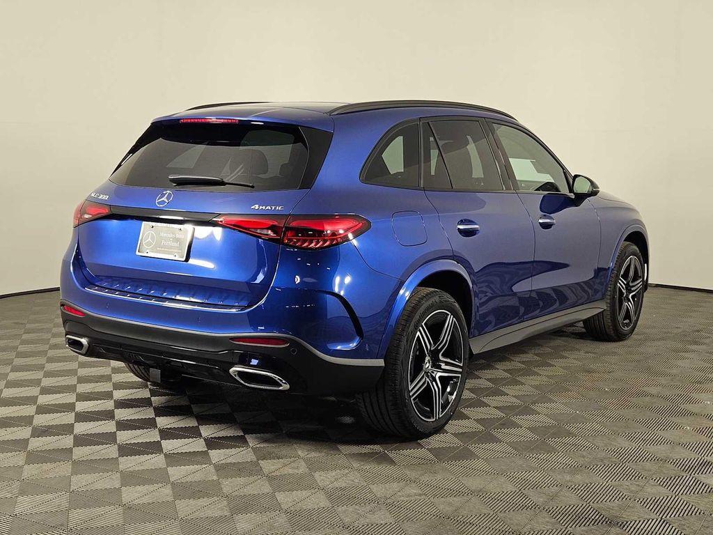new 2025 Mercedes-Benz GLC 300 car, priced at $61,635