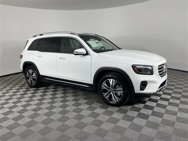 new 2024 Mercedes-Benz GLB 250 car, priced at $51,515