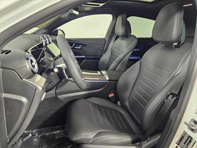 new 2025 Mercedes-Benz GLC 300 car, priced at $67,575