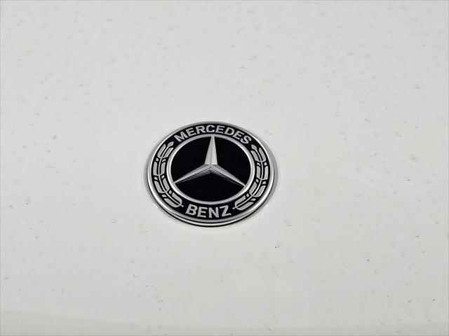 new 2025 Mercedes-Benz GLC 300 car, priced at $67,575