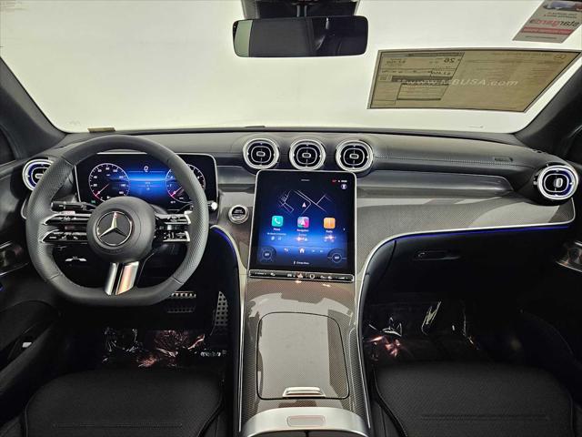 new 2025 Mercedes-Benz GLC 300 car, priced at $67,575