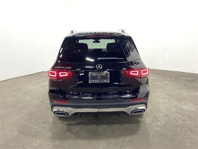 used 2021 Mercedes-Benz GLB 250 car, priced at $24,990