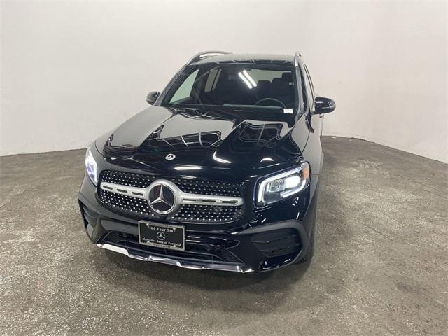 used 2021 Mercedes-Benz GLB 250 car, priced at $24,990