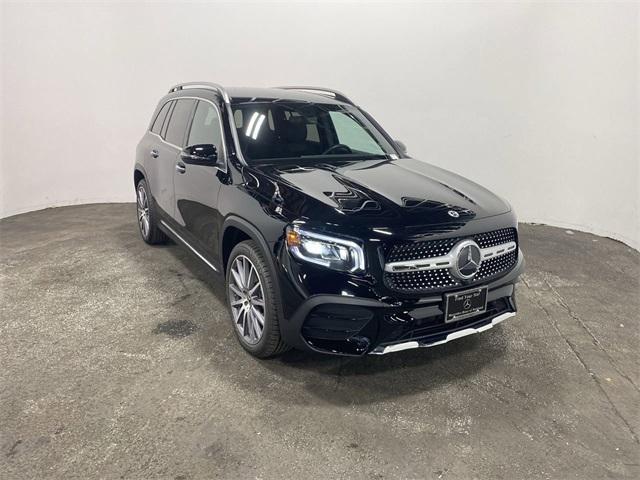 used 2021 Mercedes-Benz GLB 250 car, priced at $24,990