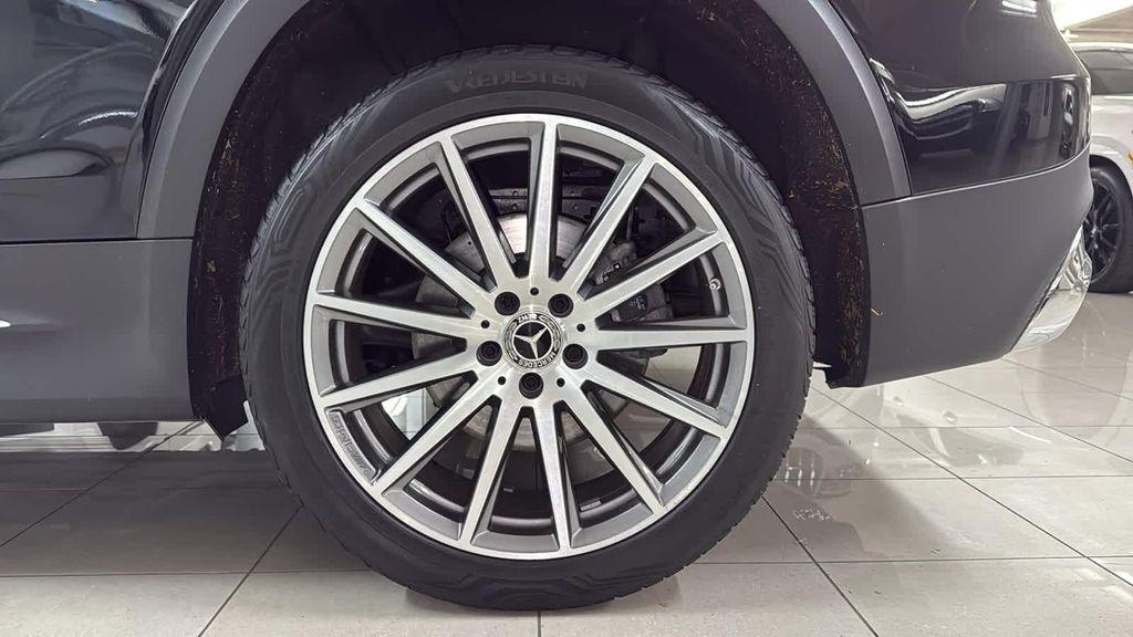 used 2021 Mercedes-Benz GLB 250 car, priced at $24,990