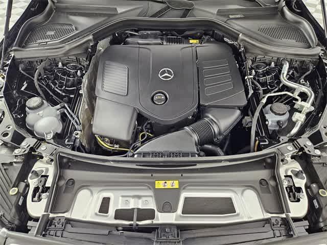 used 2025 Mercedes-Benz GLC 300 car, priced at $48,987