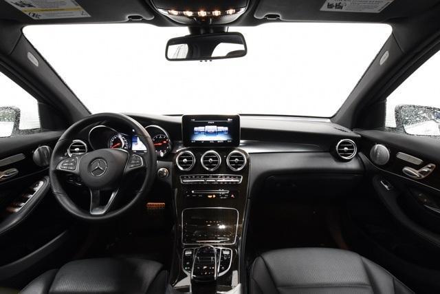 used 2019 Mercedes-Benz GLC 300 car