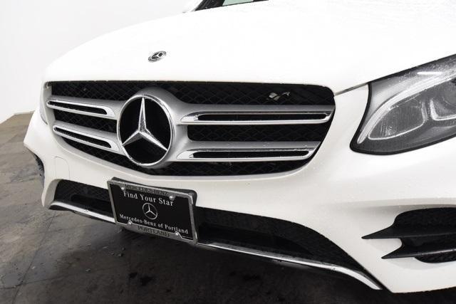 used 2019 Mercedes-Benz GLC 300 car