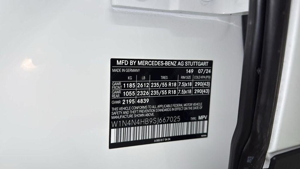 used 2025 Mercedes-Benz GLA 250 car, priced at $38,990