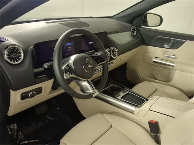 used 2025 Mercedes-Benz GLA 250 car, priced at $42,998