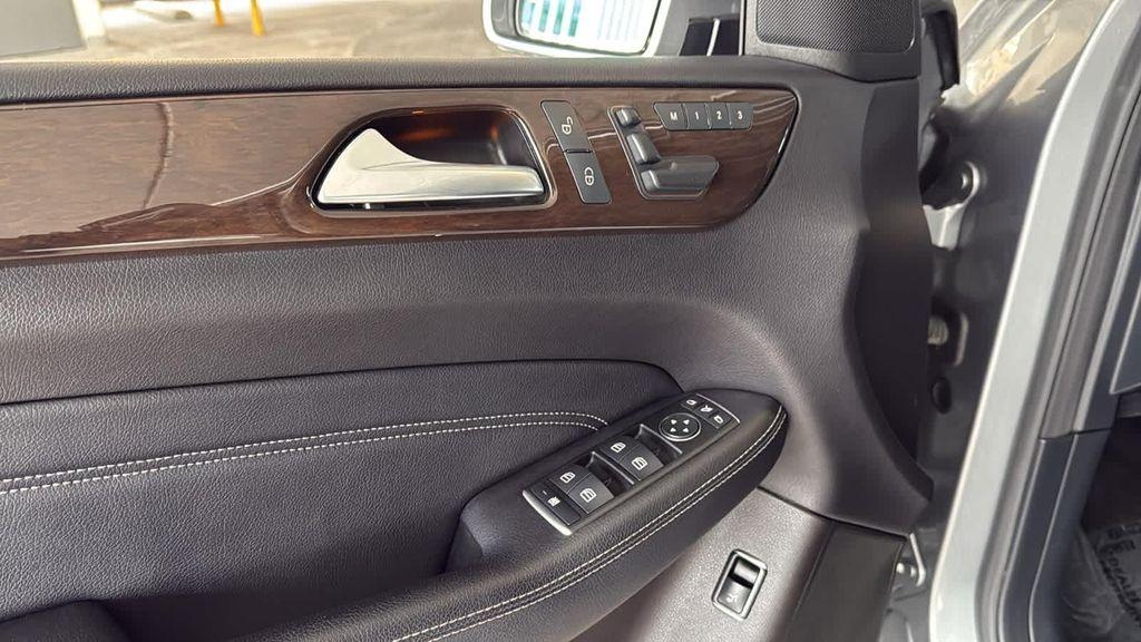 used 2014 Mercedes-Benz M-Class car, priced at $13,390