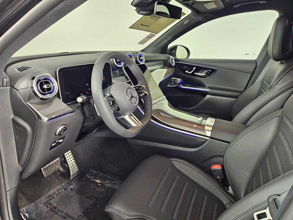 new 2025 Mercedes-Benz GLC 300 car, priced at $58,847