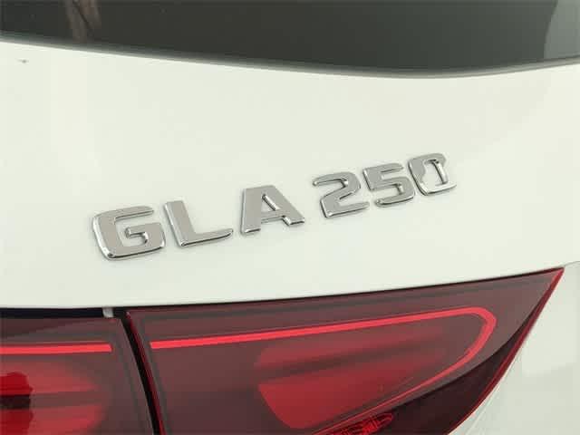 new 2025 Mercedes-Benz GLA 250 car, priced at $51,045