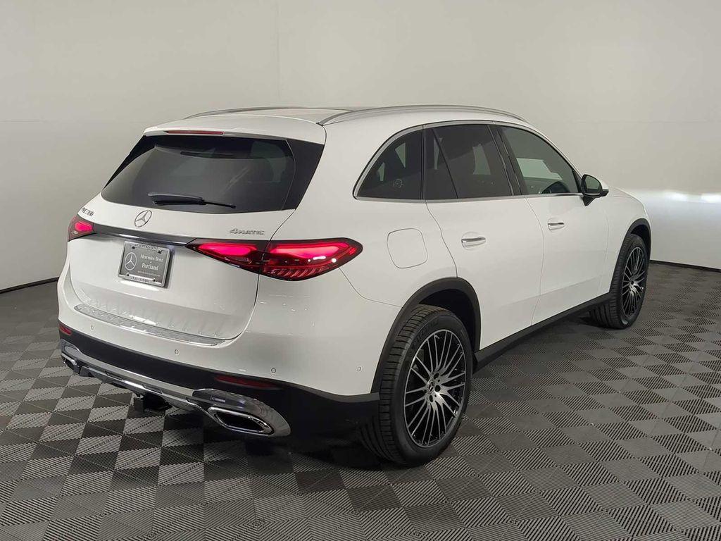 new 2026 Mercedes-Benz GLC 300 car, priced at $58,925