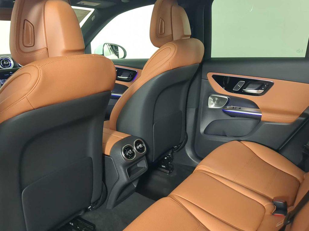new 2026 Mercedes-Benz GLC 300 car, priced at $58,925