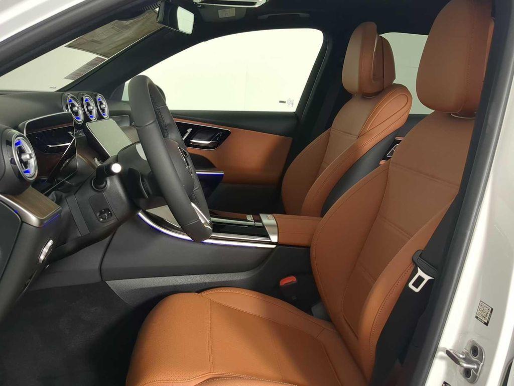 new 2026 Mercedes-Benz GLC 300 car, priced at $58,925