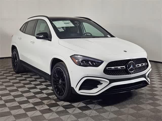 new 2025 Mercedes-Benz GLA 250 car, priced at $55,815