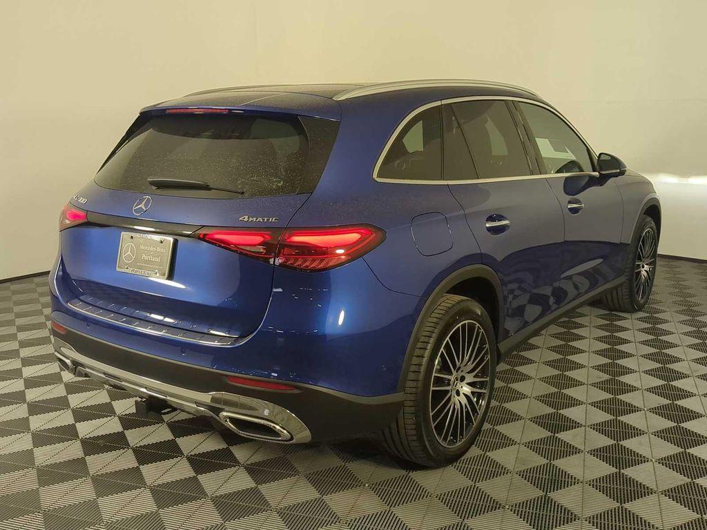 new 2026 Mercedes-Benz GLC 300 car, priced at $59,675