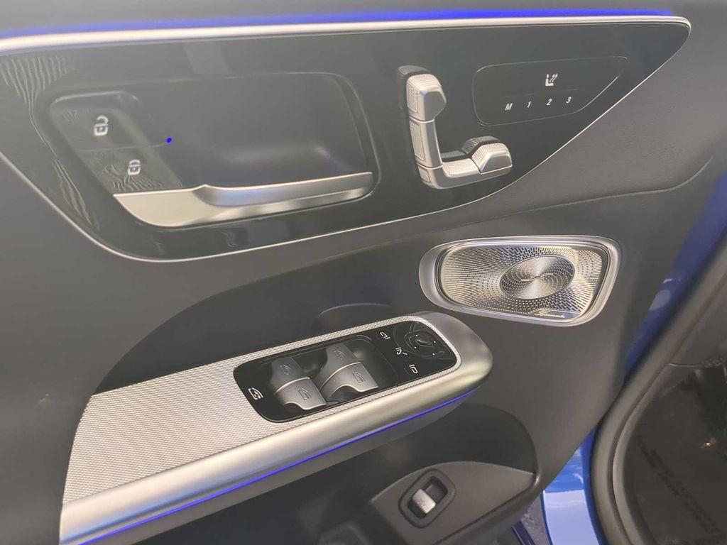 new 2026 Mercedes-Benz GLC 300 car, priced at $59,675