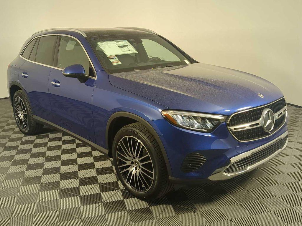 new 2026 Mercedes-Benz GLC 300 car, priced at $59,675
