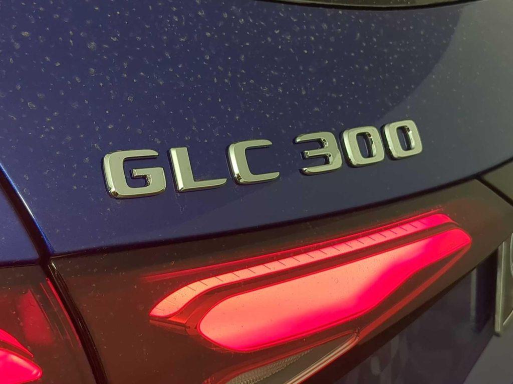new 2026 Mercedes-Benz GLC 300 car, priced at $59,675