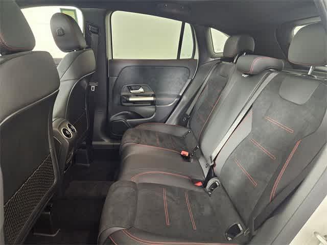used 2025 Mercedes-Benz GLA 250 car