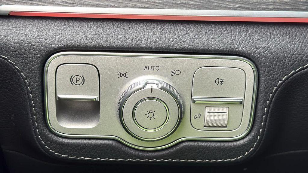 new 2026 Mercedes-Benz AMG GLE 53 car, priced at $102,900