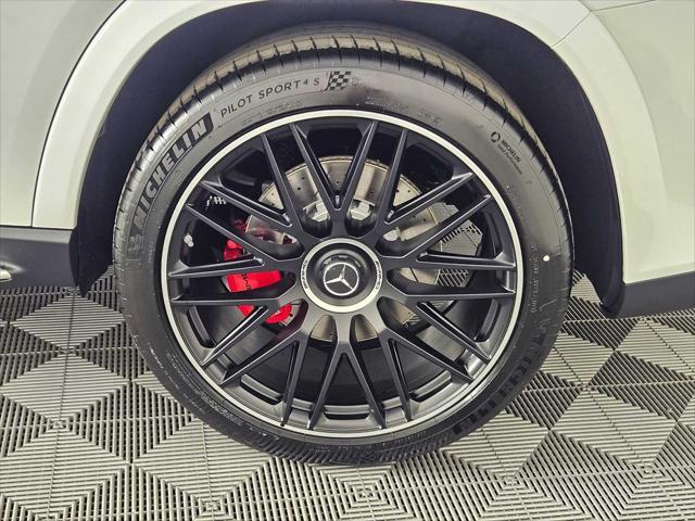 new 2025 Mercedes-Benz AMG GLS 63 car, priced at $160,915