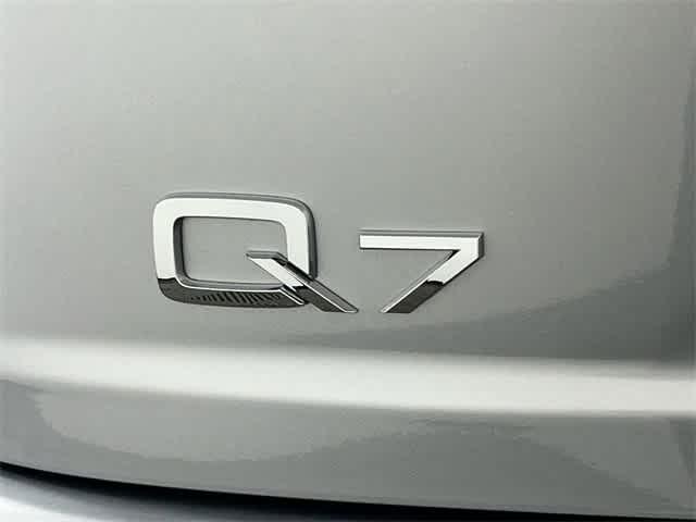 used 2018 Audi Q7 car, priced at $27,998