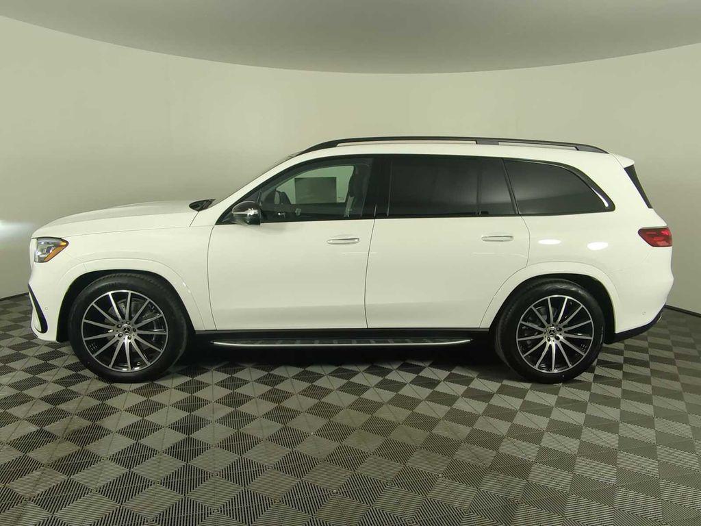 new 2026 Mercedes-Benz GLS 450 car, priced at $105,320
