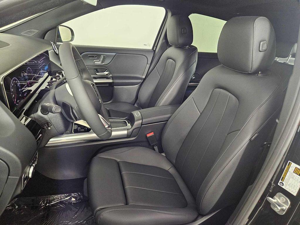 new 2026 Mercedes-Benz GLA 250 car, priced at $51,220