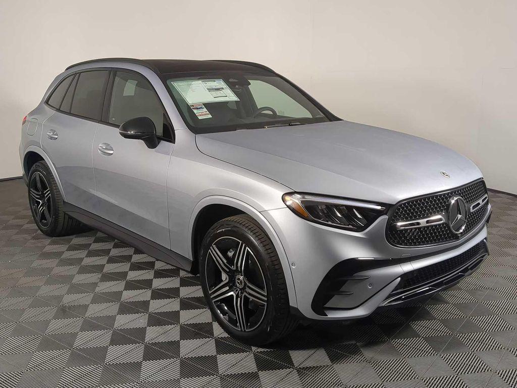 new 2026 Mercedes-Benz GLC 300 car, priced at $63,975