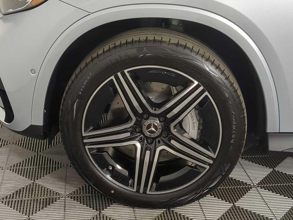 new 2026 Mercedes-Benz GLC 300 car, priced at $63,975