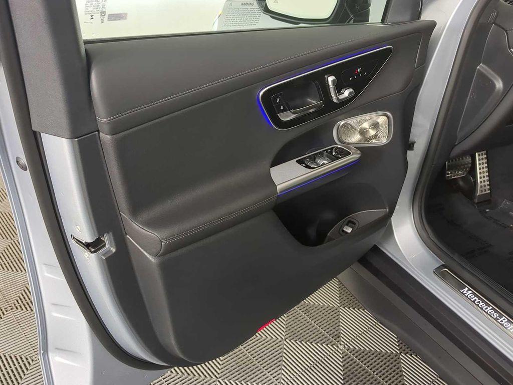 new 2026 Mercedes-Benz GLC 300 car, priced at $63,975