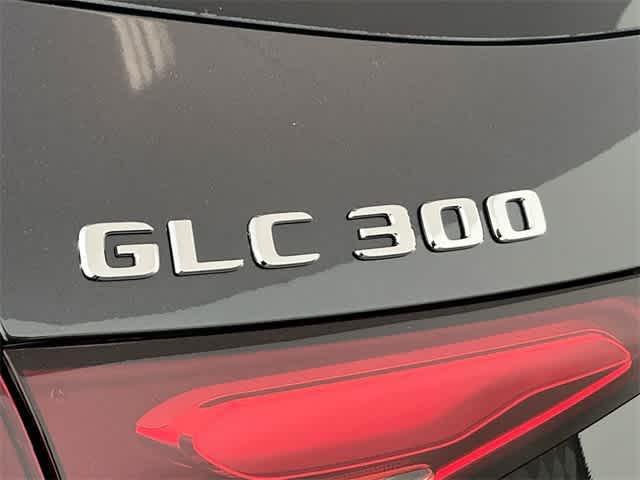 new 2024 Mercedes-Benz GLC 300 car, priced at $58,685