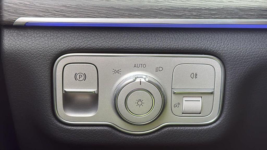 new 2026 Mercedes-Benz GLE 350 car, priced at $74,550