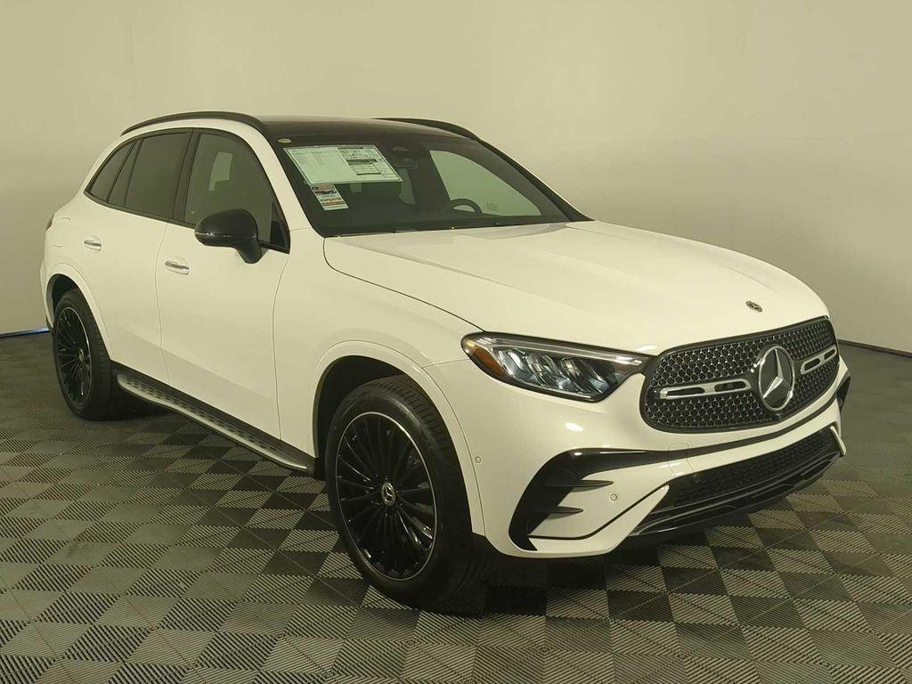 new 2026 Mercedes-Benz GLC 350e car, priced at $71,725