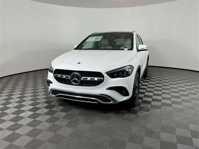 used 2025 Mercedes-Benz GLA 250 car, priced at $42,998