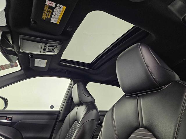 used 2022 Toyota Highlander car, priced at $39,368