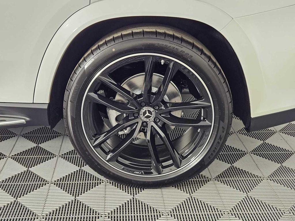 new 2025 Mercedes-Benz GLS 580 car, priced at $127,310