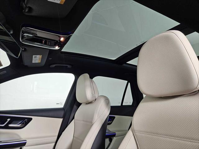 new 2025 Mercedes-Benz GLC 300 car, priced at $59,150