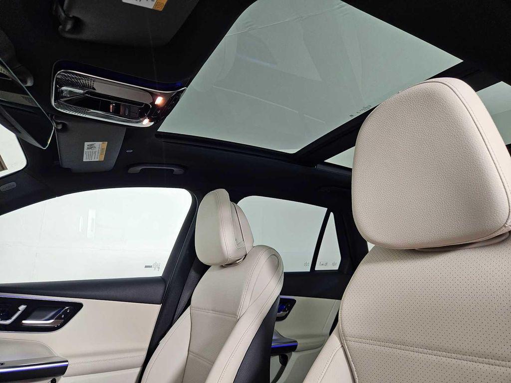 new 2025 Mercedes-Benz GLC 300 car, priced at $54,418