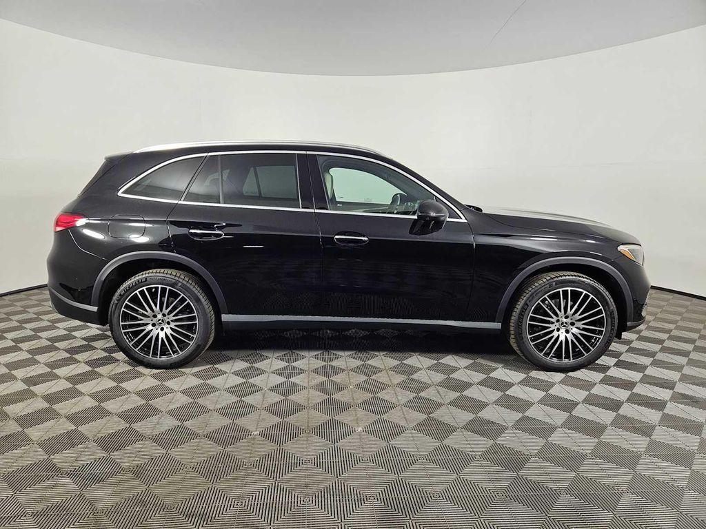 new 2025 Mercedes-Benz GLC 300 car, priced at $54,418