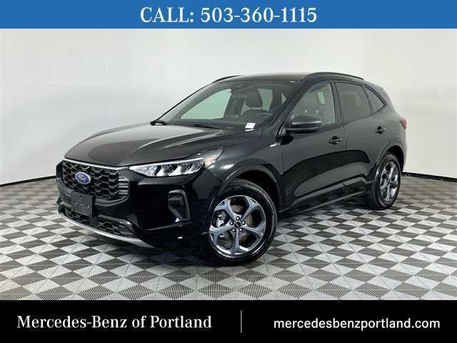 used 2023 Ford Escape car, priced at $26,998