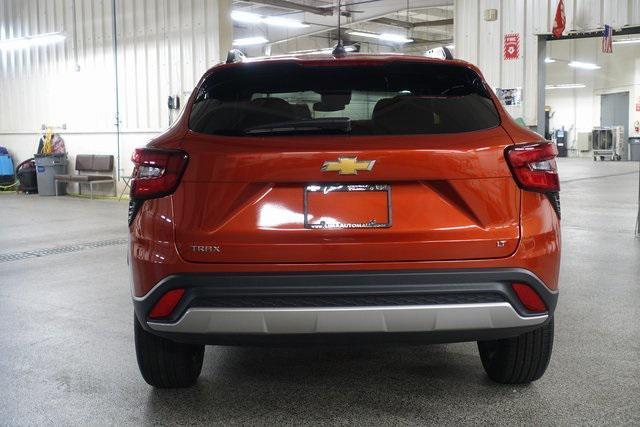 new 2024 Chevrolet Trax car, priced at $25,035