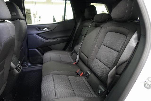 new 2026 Chevrolet Equinox car, priced at $30,290