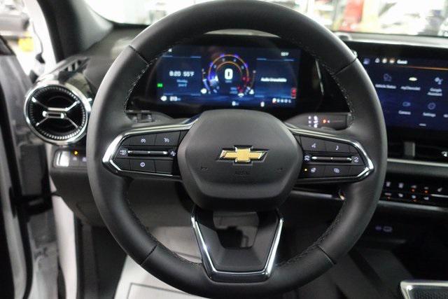 new 2026 Chevrolet Equinox car, priced at $30,290